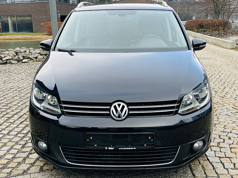 Volkswagen Touran 1.4TSI VÝHŘEV SERVISKA TAŽNÉ - fotka 6 z 46