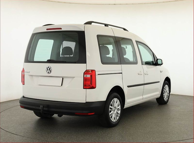 Volkswagen Caddy (2018) 2.0 TDI, 5Míst, 1Maj - fotka 5 z 16