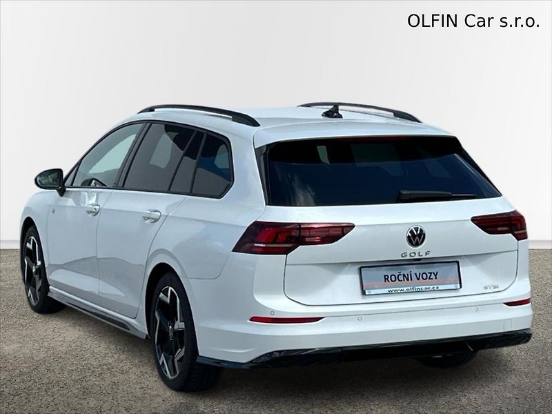 Volkswagen Golf Variant 1,5 e-TSi 110kW 7DSG R-Line  R - fotka 9 z 26