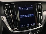 Volvo V60 D3 MOMENTUM AUT REZERVACE - náhled 34