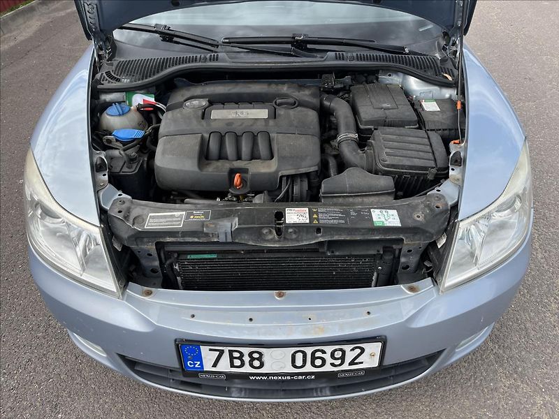 Škoda Octavia 1,6 MPi LPG PLATNOST 10/2033 - fotka 24 z 32