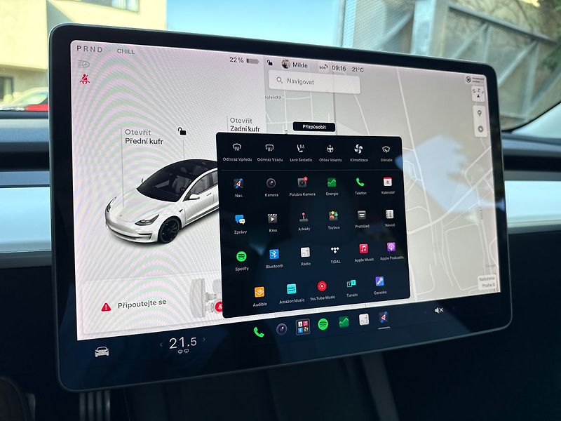 Tesla Model 3 Performance - fotka 27 z 39