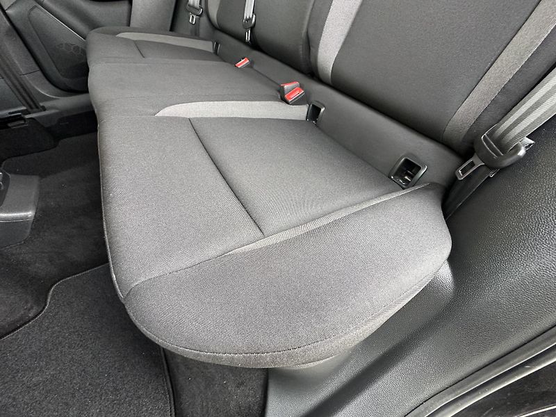 Škoda Karoq (2018) 1.0TSI/85kW * 1.Maj.  - fotka 18 z 28