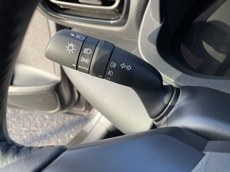Toyota Yaris Cross 1.5 Hybrid 130k ODBĚR IHNED - fotka 24 z 27