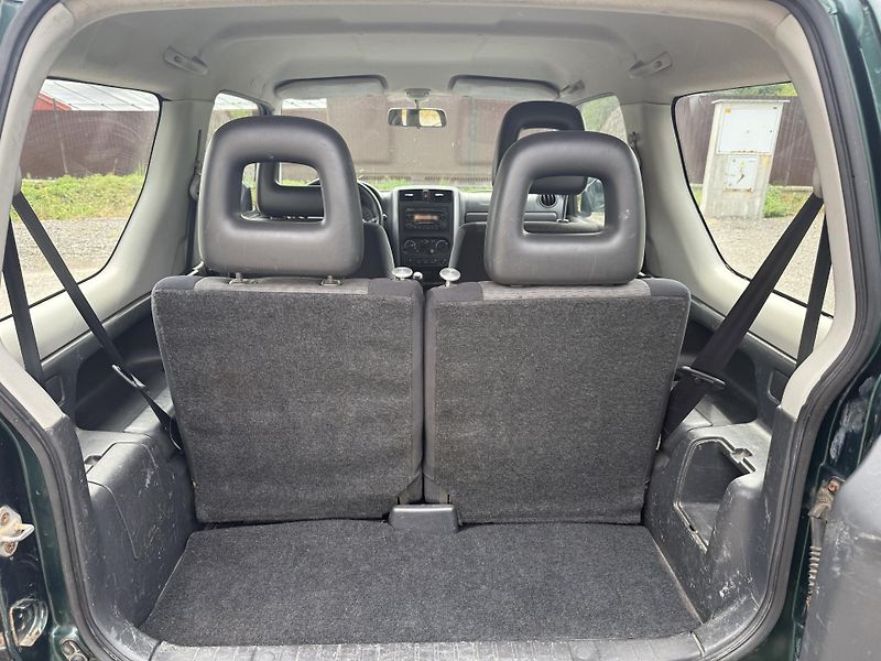 Suzuki Jimny 1,3i 4x4 TAŽNÉ - fotka 6 z 15