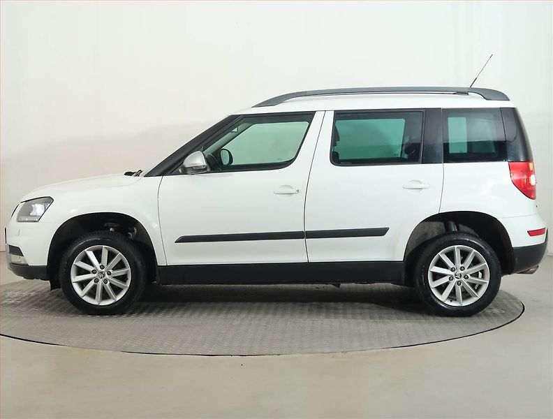 Škoda Yeti (2015) Ambition Plus 2.0 TDI, 4X4 - fotka 3 z 14
