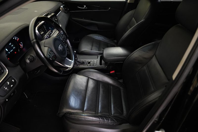 Kia Sorento - fotka 11 z 29