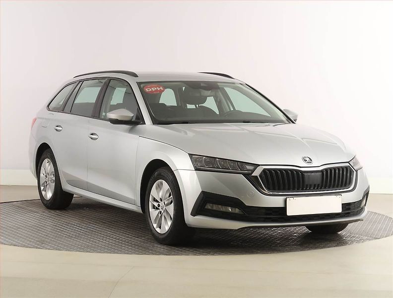 Škoda Octavia (2023) Ambition 2.0 TDI, ČR,1.maj - fotografie inzerátu