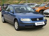 Volkswagen Passat (2000) 1.6 i, AC, výhředv sed - náhled 1