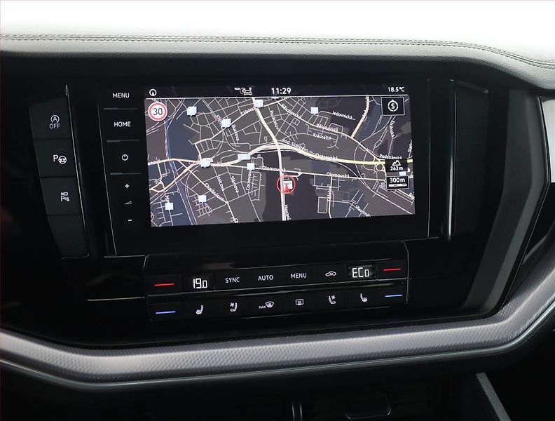 Volkswagen Touareg (2022) 3.0 TDI - fotka 10 z 22