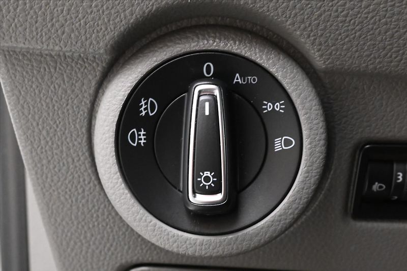 Volkswagen Transporter 2,0 TDI 110kW KLIMA Záruka až - fotka 26 z 29