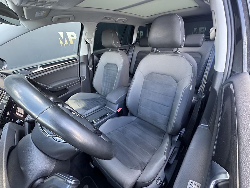 Volkswagen Golf (2017) VII 1.4TSi MAN Highline, RZV - fotka 17 z 51