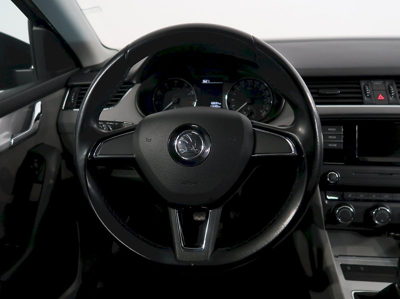 Škoda Octavia (2016) AMBITION 1.2TSI 63KW - fotka 16 z 29
