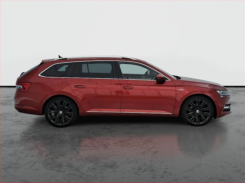 Škoda Superb (2022) Laurin&Klement 2.0 TDI - fotka 6 z 18