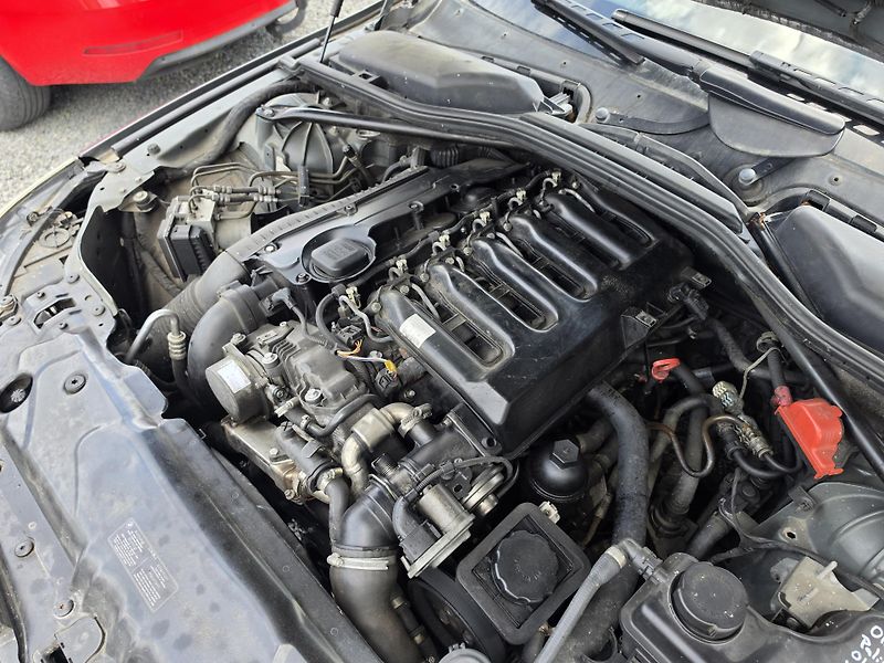 BMW Řada 5 530 XD Xenon Kuže  - fotka 14 z 15