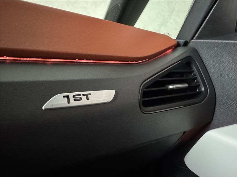 Volkswagen ID.3 Pro 1st Edition IQ Light ACC - fotka 46 z 49