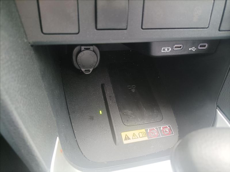 Toyota Yaris Cross 1,5 Comfort - fotka 16 z 18