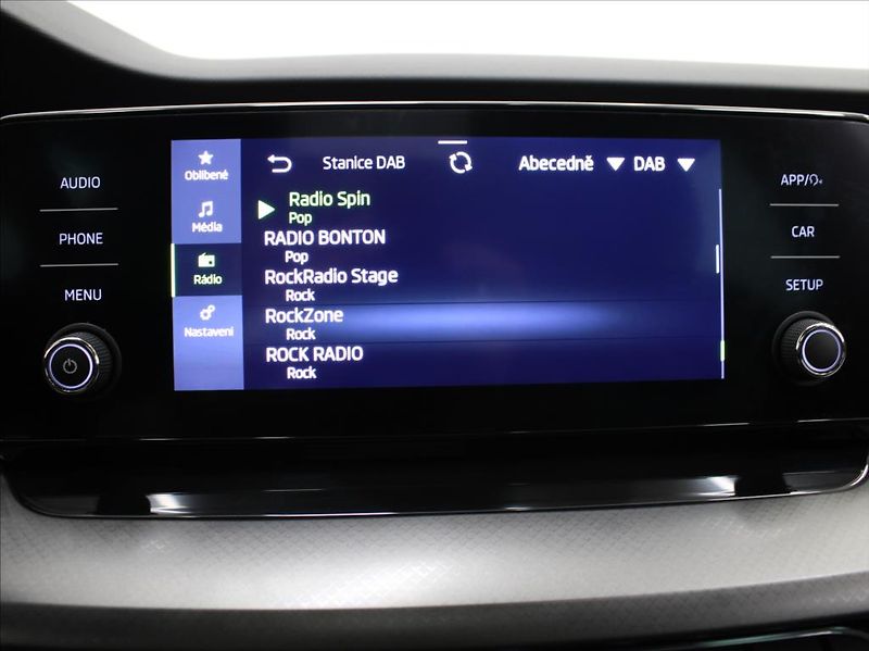 Škoda Octavia 2,0 TDi MT Ambition 47tkm. ČR - fotka 10 z 23