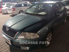 Škoda Octavia (2006) 1.6 MPi, ČR, Park.čidla - fotografie inzerátu