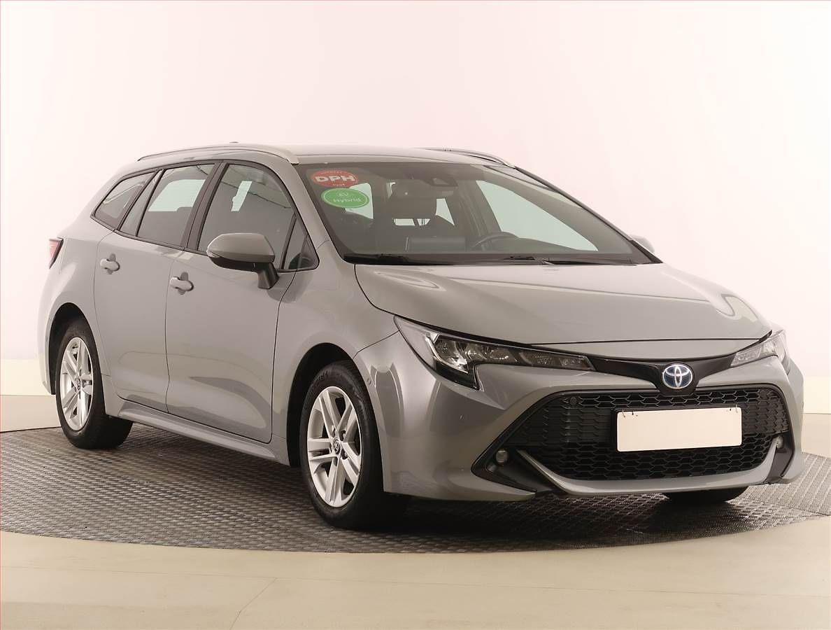 Toyota Corolla 1.8 Hybrid, full bybrid