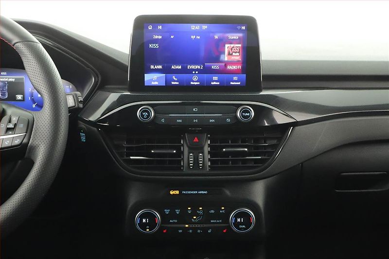 Ford Kuga (2022) ST-Line 1.5 EcoBoost - fotka 9 z 20