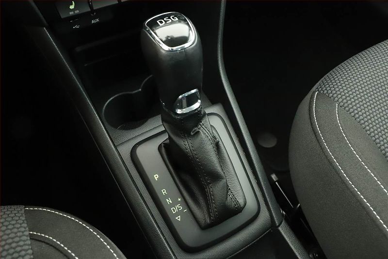 Škoda Rapid (2016) 1.4 TDI, Automat, Tempomat - fotka 10 z 16