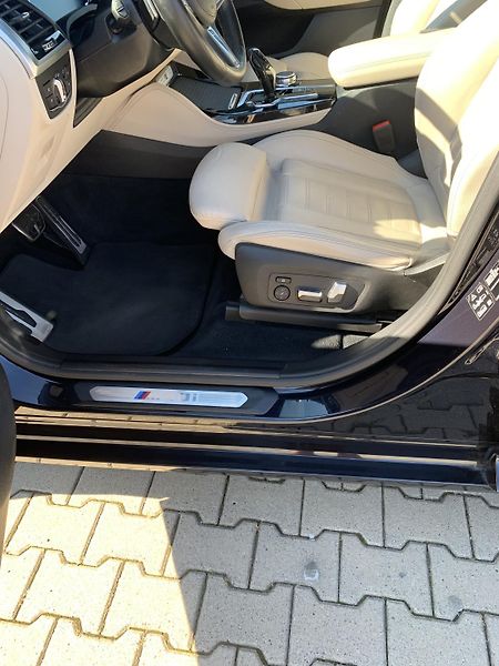 BMW X4 (2018) M40i - fotka 12 z 17