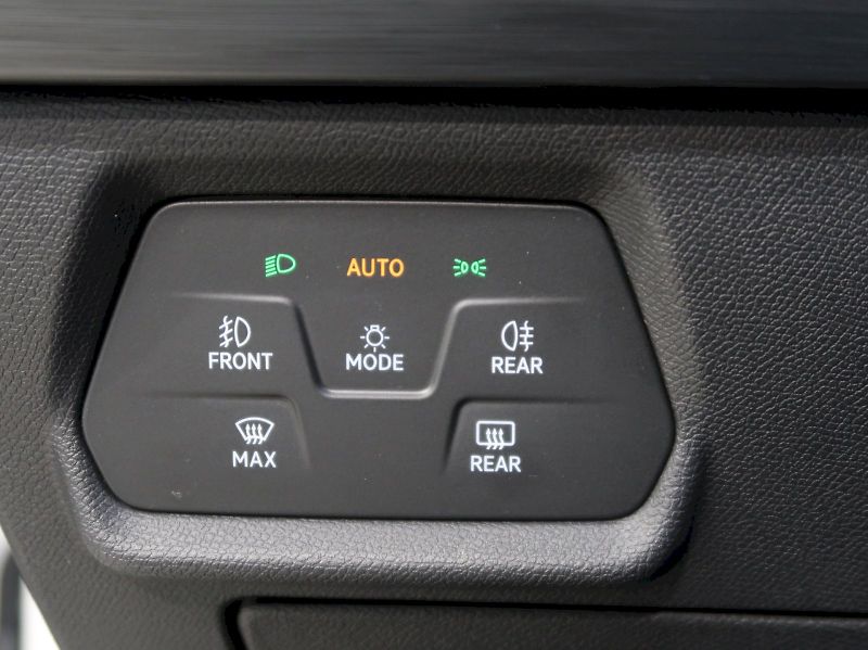 Cupra Formentor (2024) 1.5TSI 110KW DSG - fotka 34 z 38