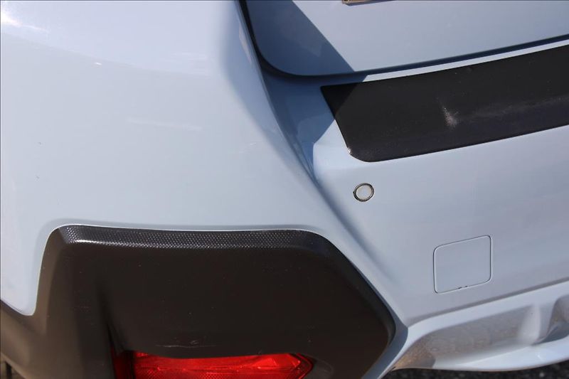 Subaru XV 2,0 i  1.maj., ČR, serviska - fotka 15 z 36