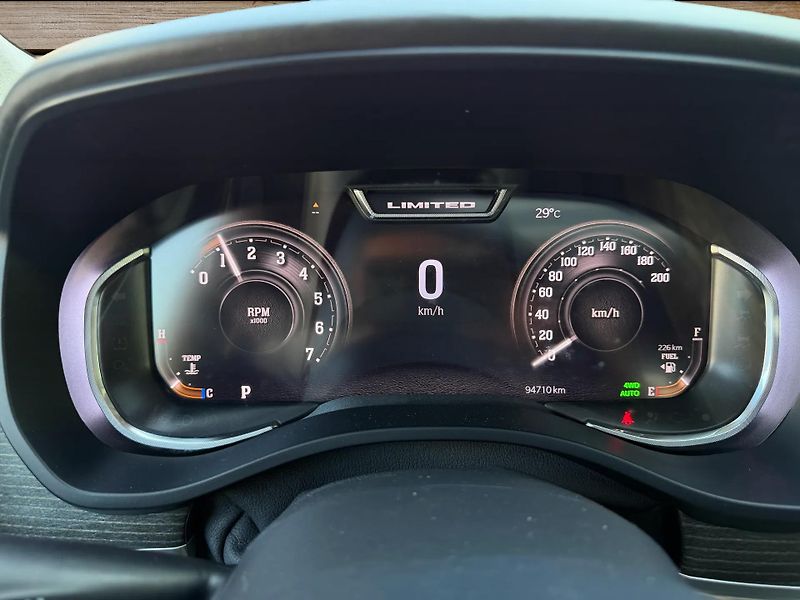 Dodge RAM (2023) VIRTUAL+RAMBOX+LIMITED+HEAD UP - fotka 19 z 24