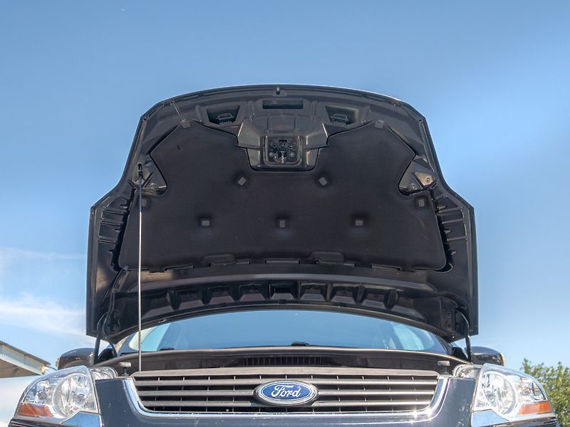 Ford Kuga (2012) 2.0D 103KW 4x4 TITAN – CARPLAY - fotka 40 z 47
