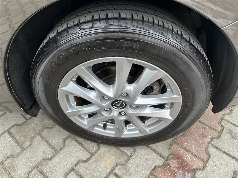 Mazda 3 2,0 G120 - fotka 23 z 24