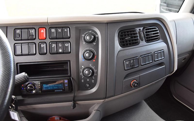 DAF LF (2021) 260 shrnovačka EURO 6 - fotka 23 z 25