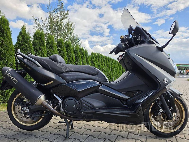 Yamaha T-Max 530 (2013) Black Max - fotka 5 z 20