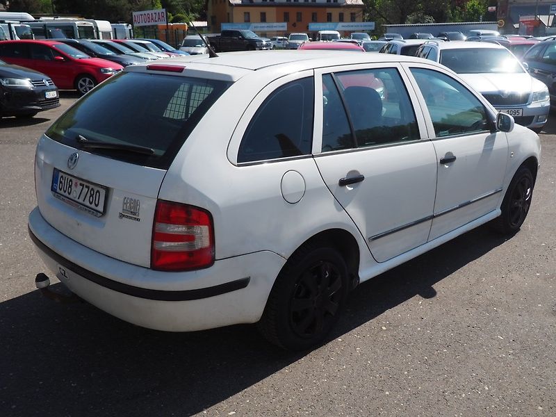 Škoda Fabia (2005) 1.4 TDI, Tažné - fotka 4 z 24