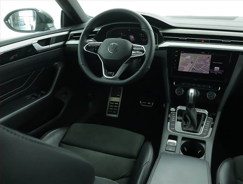 Volkswagen Arteon (2023) R-line 2.0 TDI 4Motion - fotka 7 z 16