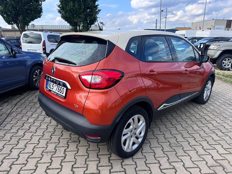 Renault Captur (2016) 0,9 TCE 66 KW ROZVODY USB NAV - fotka 6 z 42