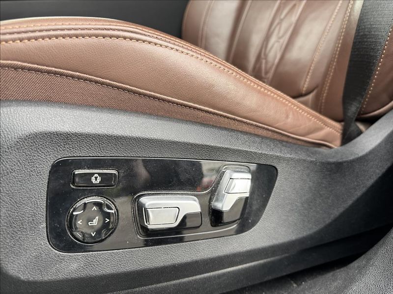 BMW X6 3,0 d,1.Maj,Mpaket - fotka 17 z 22
