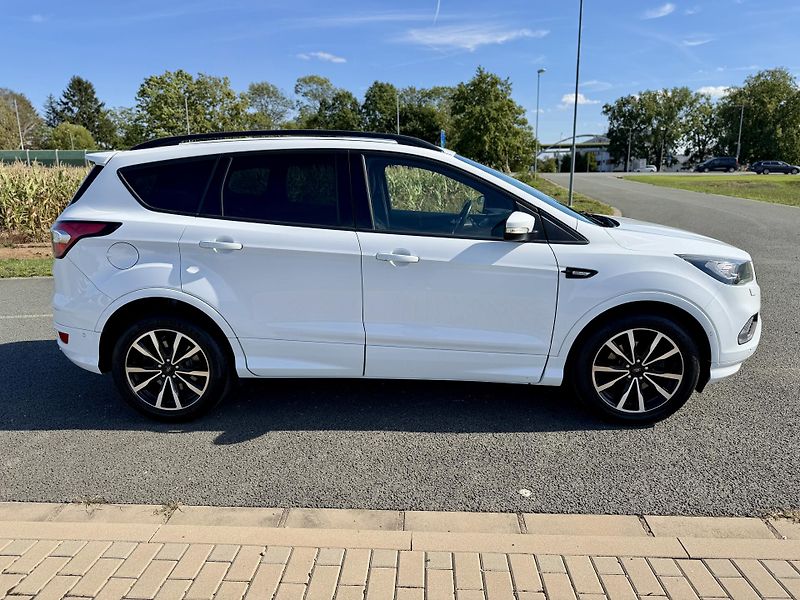 Ford Kuga 1.5 EB ST PANORAMA SERVISKA - fotka 6 z 48