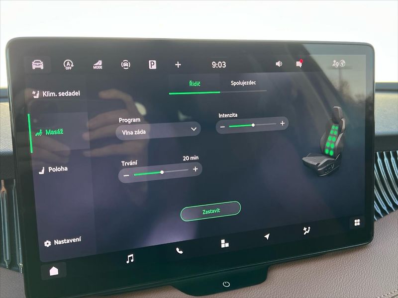 Škoda Superb 2,0 TDi 142kW 7DSG 4x4 L&K  IV - fotka 31 z 35