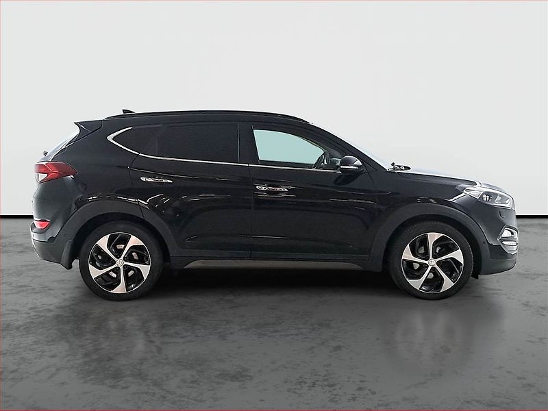 Hyundai Tucson (2015) 2.0 CRDi, 4X4, Automat - fotka 6 z 16
