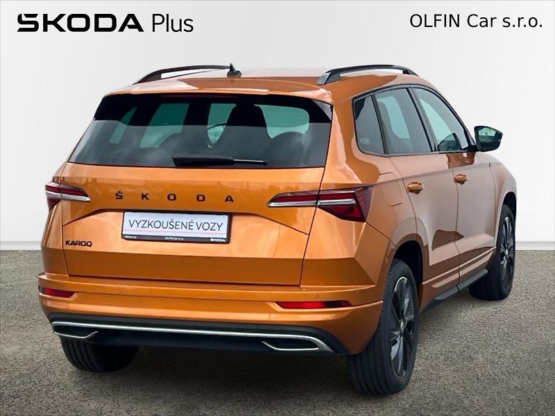 Škoda Karoq 1,5 TSi 110kW SPORTLINE - fotka 2 z 27
