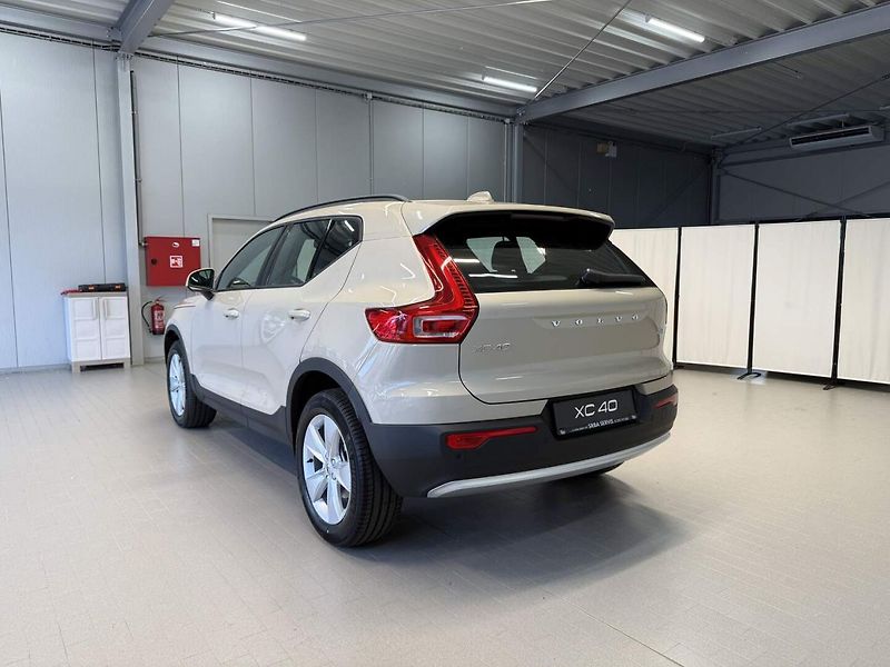 Volvo XC40 (2026) B3 2.0L 163 HP AT7 FWD CORE - fotografie inzerátu