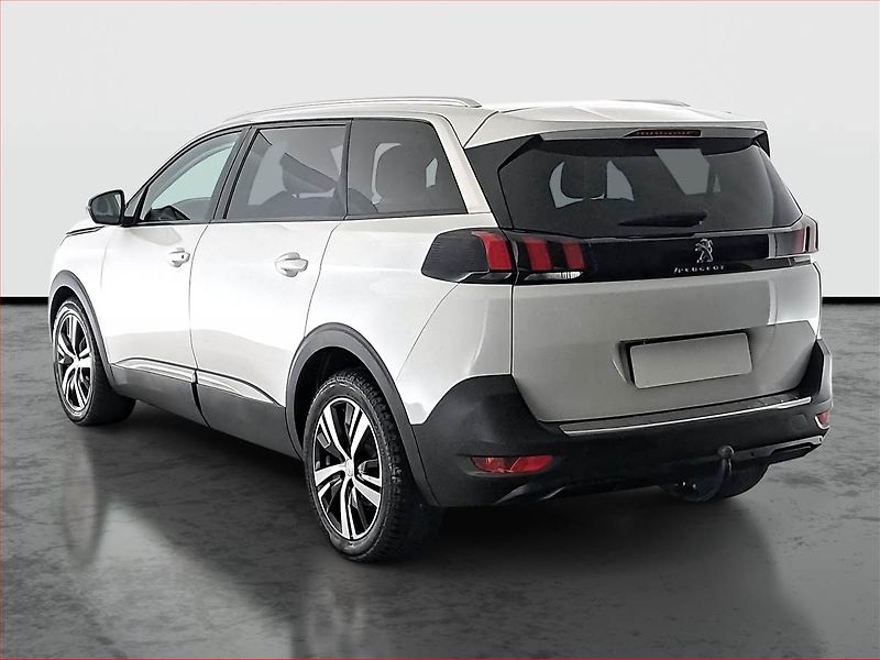 Peugeot 5008 (2019) Access PureTech 130, 7 míst - fotka 4 z 18