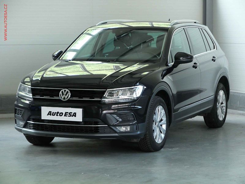 Volkswagen Tiguan (2019) 2.0TSi 4x4, Highline, DSG - fotka 3 z 21