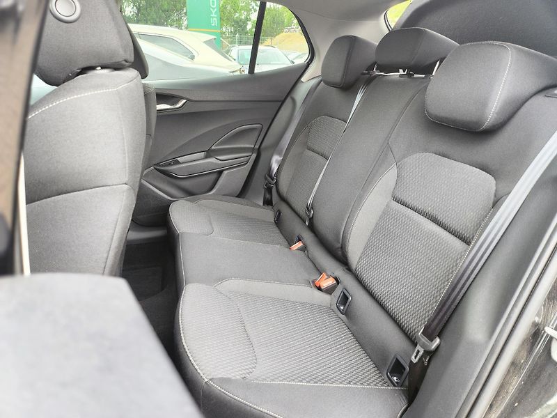 Škoda Fabia Top Selection 1.0 TSI 85 kW DS - fotka 20 z 25