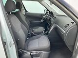 Škoda Yeti (2016) 1.2 TSI Active - náhled 14