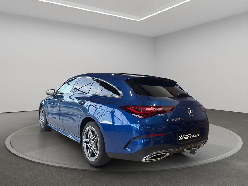 Mercedes-Benz CLA (2025) 250 e Shooting Brake AMG Line - fotka 5 z 23