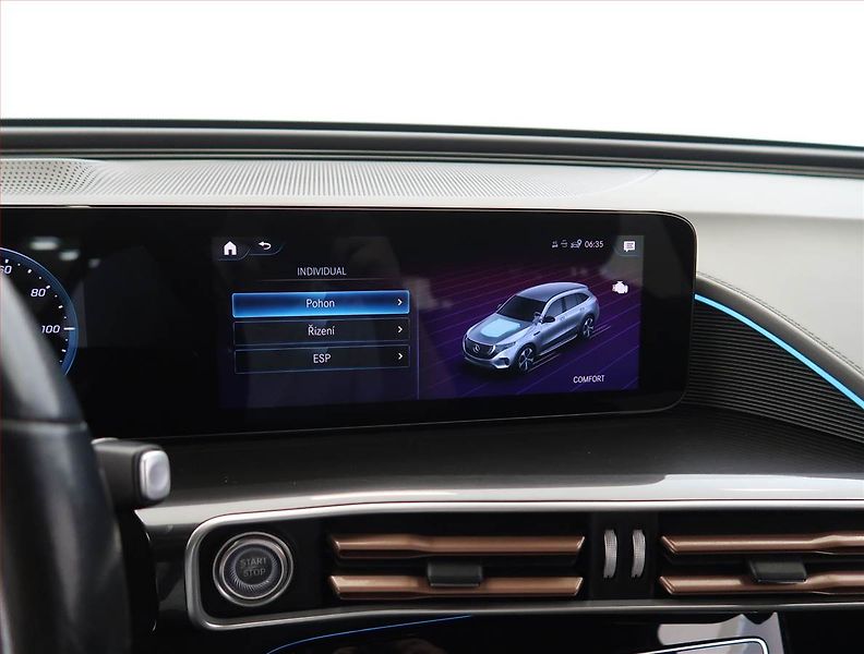 Mercedes-Benz EQC (2021) 400 4MATIC, SoH 95% - fotka 22 z 34