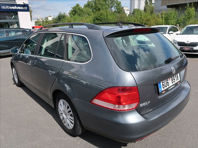 Volkswagen Golf 1,9 TDi,77kW,Aut.klima,tempoma - fotka 4 z 21